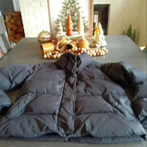 Mousey Woman's Puffer Coat NWOT